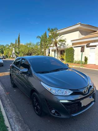 TOYOTA YARIS 1.5 16V FLEX XS CONNECT MULTIDRIVE TOYOTA YARIS 1.5 16V FLEX XS CONNECT MULTIDRIVE